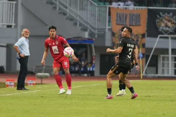 Pelatih Ungkap Kemenangan Dewa United Hasil dari Strategi yang Terencana