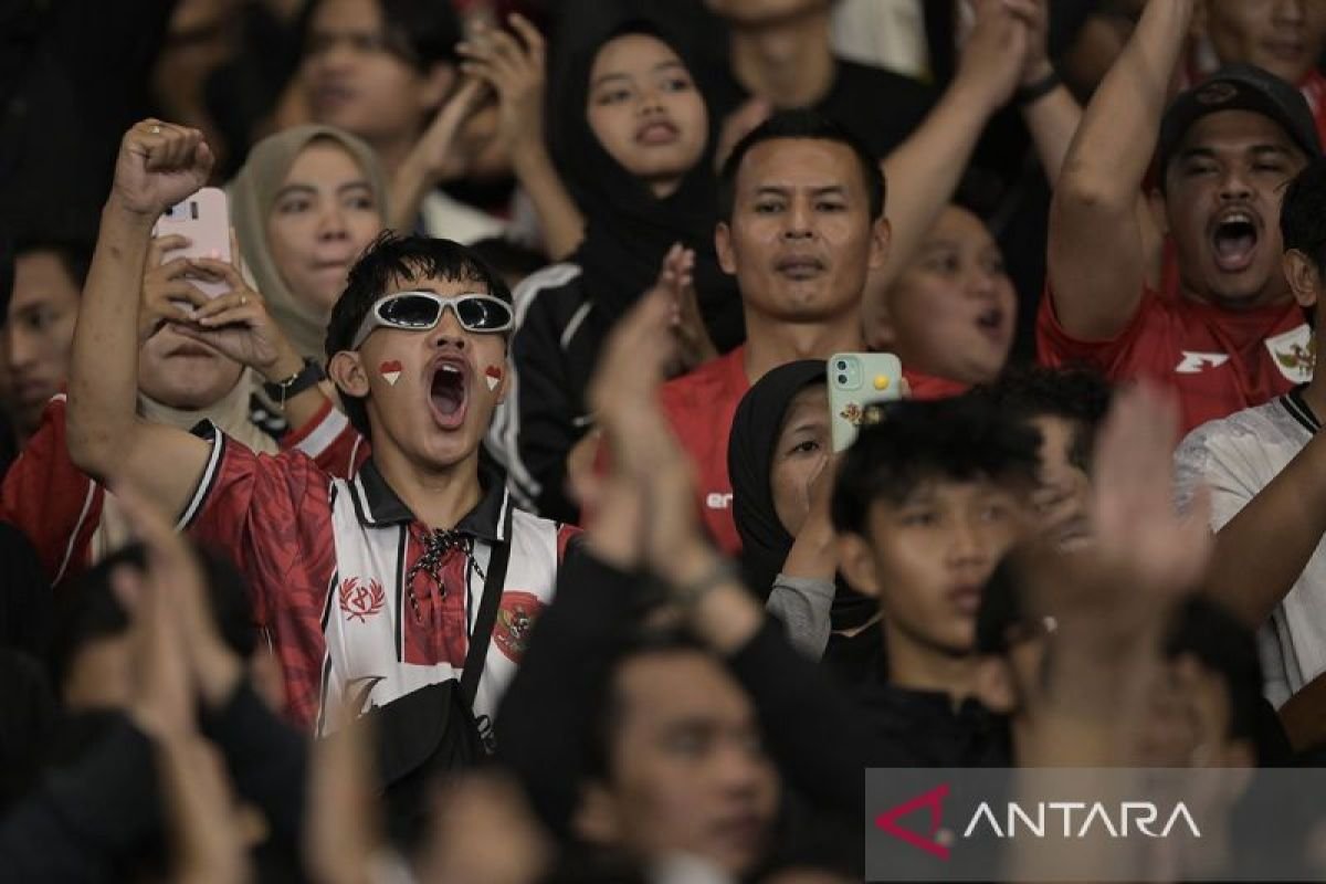 Semangat Berkobar: God Bless dan Judika Menggetarkan Hati Penggemar Indonesia