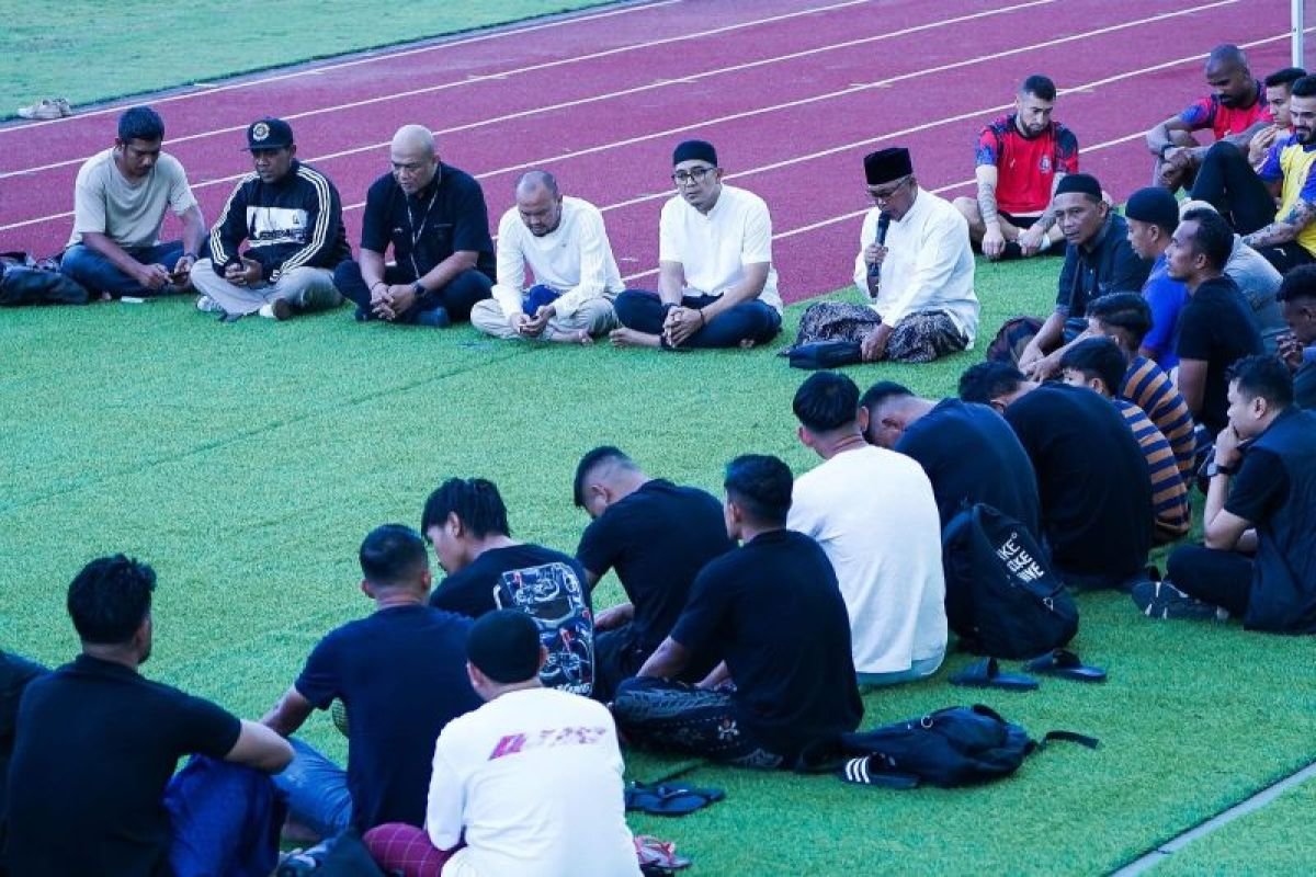 Arema FC Mengadakan Doa Bersama Memperingati '1.000 Hari' Tragedi Kanjuruhan